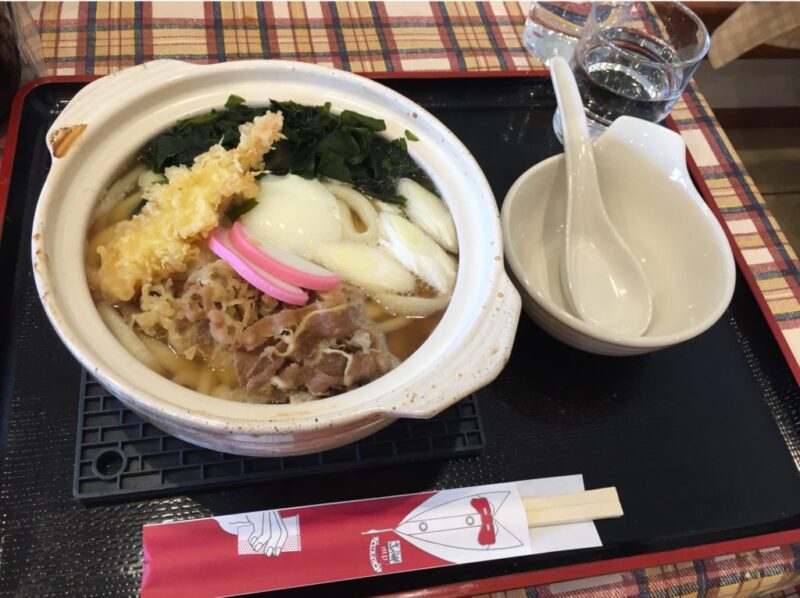 倉敷西中新田『うどん実の和』鶏の唐揚げと海老天入り鍋焼きうどんランチ！