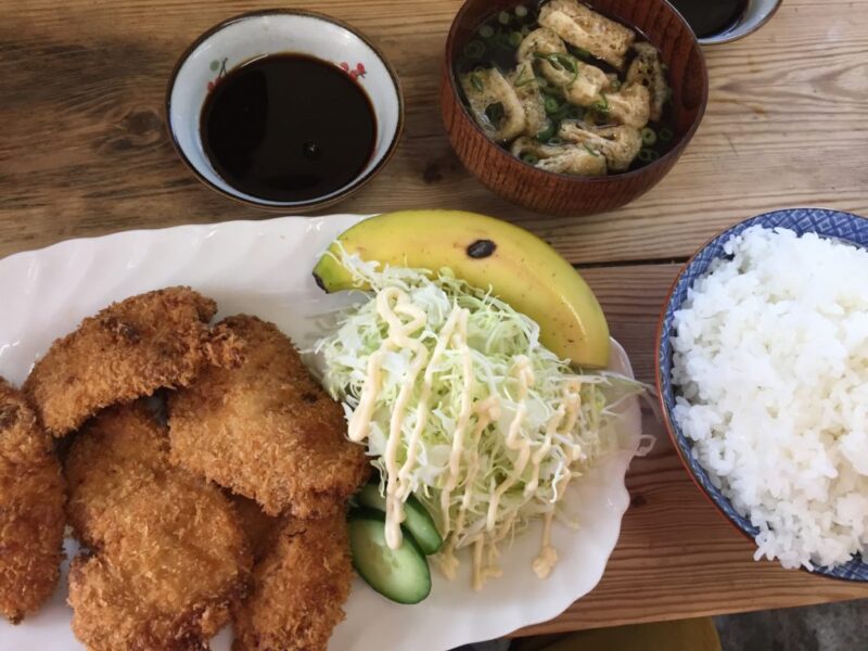 岡山デカ盛りグルメ『黒川食堂(くろかわ)』ご飯マンガ盛りの唐揚げ定食！