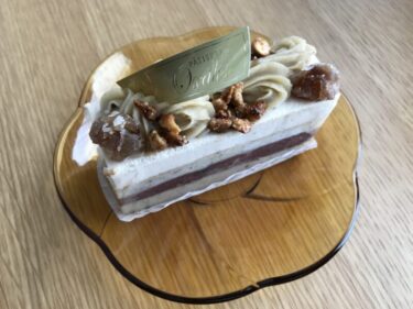 倉敷中央ケーキ屋『パティスリーオクサリス』カフェでアシェットデセール！