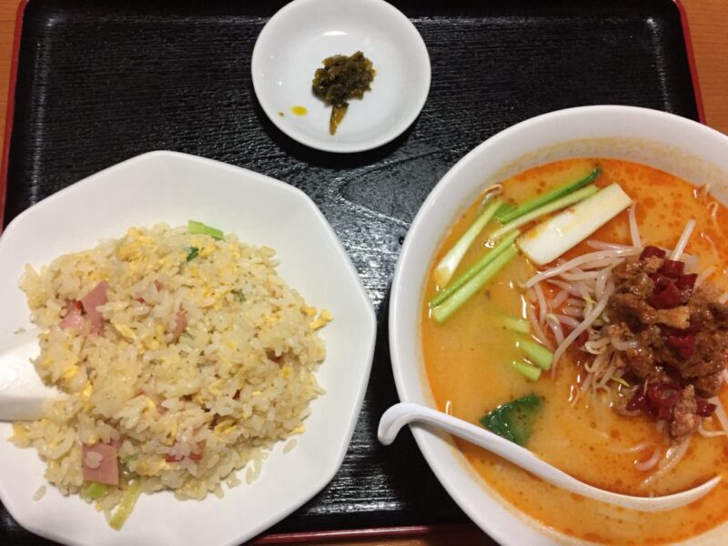 岡山若葉町『台湾料理四季紅』担々麺とチャーハンのお得なディナーセット！