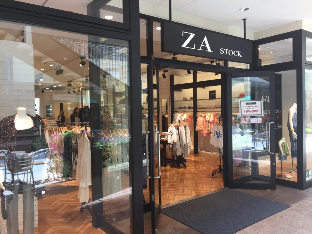 倉敷駅前 ザ ストック 中四国初 Zara ザラ とベルシュカのアウトレット