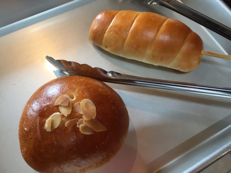 倉敷玉島ドーム型のパン屋『源源』自家炊きクリームパンとウィンナーパン！