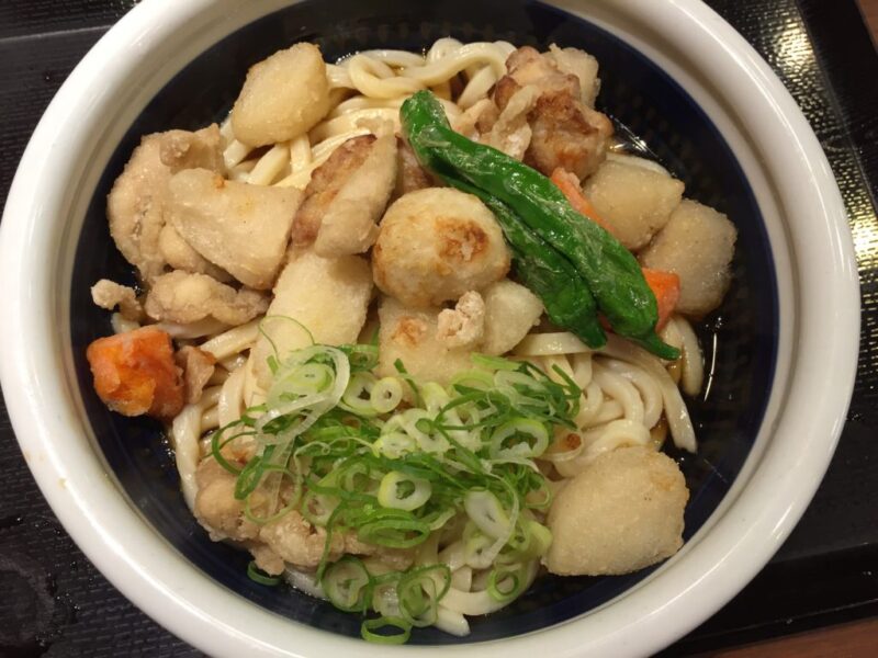 夜なきうどんで半額『丸亀製麺』ごろごろ野菜のアツアツ揚げだしうどん！