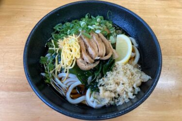 香川県『黒田屋高松西インター店』深夜営業のシメにきざみぶっかけうどん！