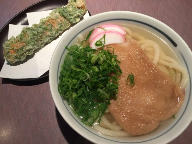 岡山表町『手打ちうどんたぬき』激ウマ肉うどんと出汁の染み込んだカツ丼！