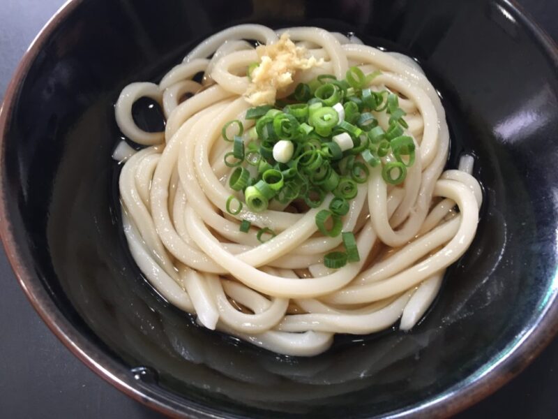 香川高松『松下製麺所』さぬきうどんと中華そばのチャンポンを立ち食いで！