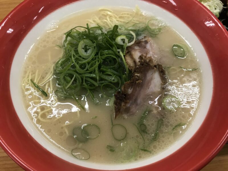 岡山津島ラーメン屋『博多一番』長浜ラーメンと鶏のから揚げ定食ランチ！