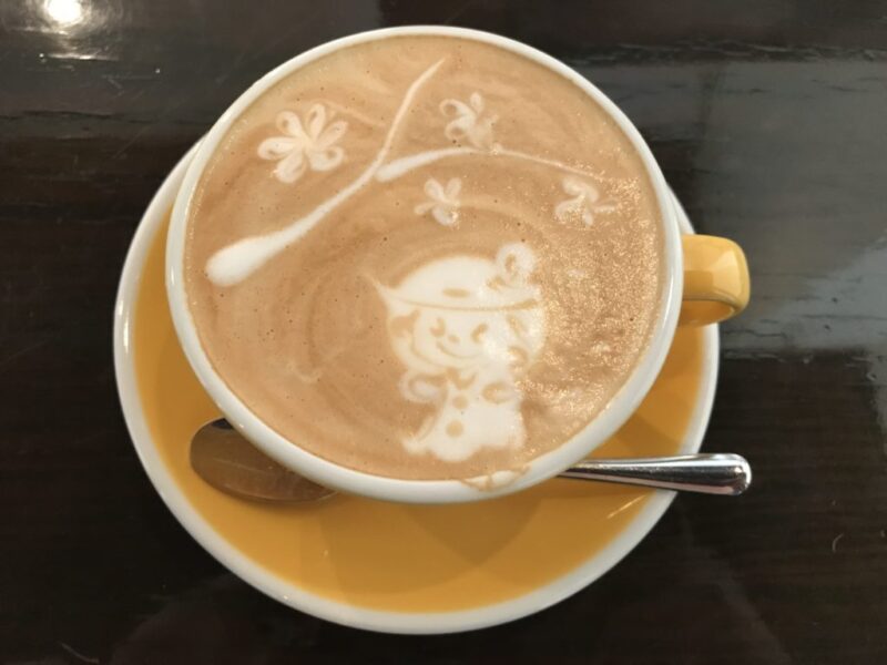 岡山本町カフェ 喫茶ほんまち カプチーノのラテアートが可愛すぎる