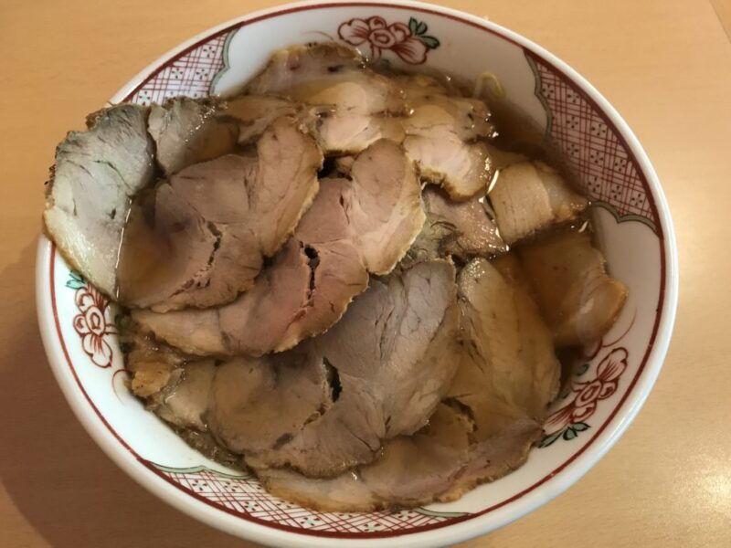 岡山玉野『たなかラーメン』肉しか見えないチャーシューメンと豚めし！