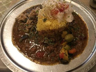 ルクア大阪『旧ヤム鐵道』スパイスがたまらん牛肉と豚肉のキーマカレー！