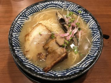 岡山本町『隠岐の島ラーメン』飛魚出汁と貝出汁の両方で替玉食べ放題！