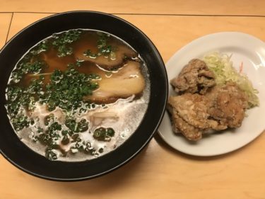 岡山高柳『支那そば餐休本店』醤油ラーメンと鶏の唐揚げ白ご飯セット！