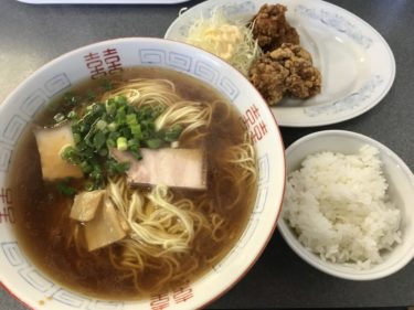 岡山今『ラーメン一喜』鶏の唐揚げと大盛りラーメンライス定食ランチ！