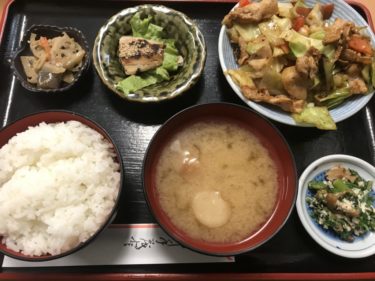 岡山野田屋町『百福食堂』元給食のおばちゃんの日替わり定食とお好み焼き！