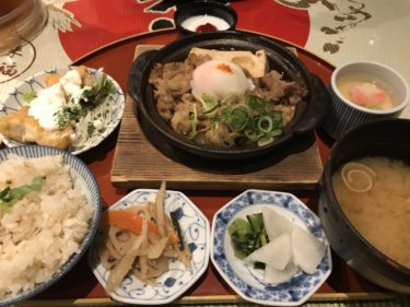 大阪梅田ヒルトンプラザ『虎連坊』牛すき煮豆腐で鯛めし食べ放題ランチ！