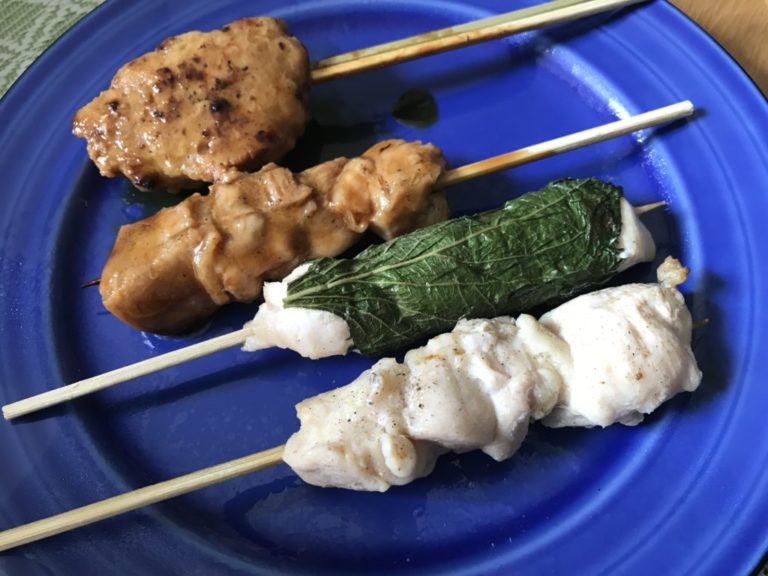 倉敷中庄 炭火焼き鳥とり天満 たこ天満跡 甘辛いタレつくねとシソ巻き