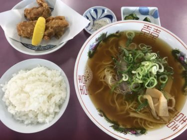 東岡山長岡『中華そば専門店北京』ラーメン唐揚げ定食はご飯漬物食べ放題！