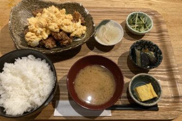 岡山平和町『居酒屋岡山農業高校レストラン』コロッケ弁当とチキン南蛮定食