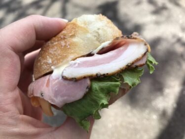 香川高松『ルヴァン』コールスローサラダサンドイッチとクリームパン！