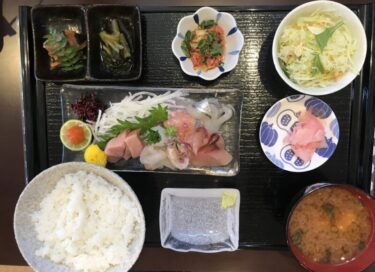 岡山市南区『憩家』新鮮お刺身定食と１０食限定８８０円海鮮丼ランチ！