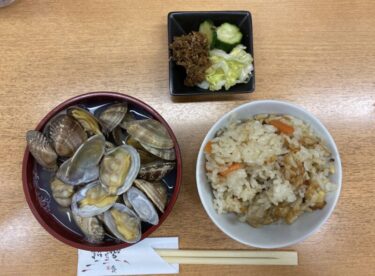 岡山野田屋町『かやくめしの店弁慶』豚汁あさり汁で松茸ご飯３杯食べ放題！