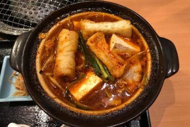 倉敷堀南『赤から』激辛鍋と鶏のから揚げ定食でカレー食べ放題ランチ！