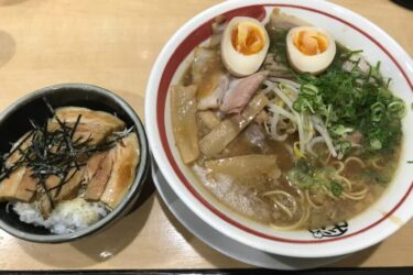 岡山津島『らーめん桜』とんこつ醤油ラーメンとチャーシュー丼ランチ！