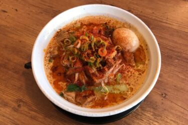 倉敷羽島『拉麺根本商店』激辛味玉ラーメンと餃子チャーハン定食ランチ！