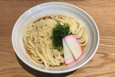 岡山杜の街グレース『たまうどん』大盛り無料の冷たいぶっかけうどん！