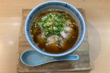 岡山表町『元祖岡山とりそば太田』鶏チャーシューの醤油とりそばと鶏飯！