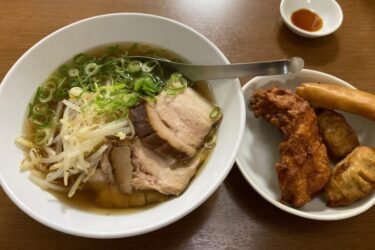 岡山駅前町『ラーメン小料理ちょうや』醤油ラーメンと唐揚げチャーハン！