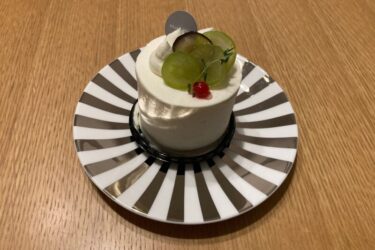 倉敷児島『ロージャンボーロ』マスカットショートケーキと抹茶のテリーヌ！