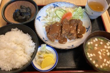 岡山神田町『お食事の店 岡八』デミグラスソースのビフカツ定食ランチ！