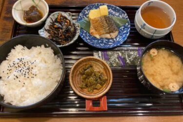 岡山幸町『カフェゲフェン』サバの塩焼きと玉子焼きの和朝食モーニング！