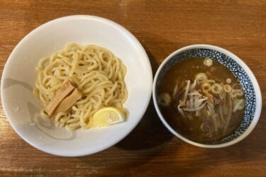 岡山表町『麺屋いわ田』極太麺に豚と魚介のＷスープつけ麺と中華そば！