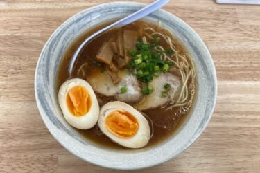 倉敷市玉島『メンメン』シンプル中華そばに煮卵トッピングラーメン！