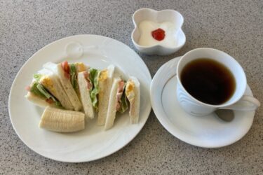 岡山市中区『喫茶ベル』玉子サンドイッチとバナナヨーグルトモーニング！