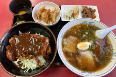 岡山市南区『なるほどや福富本店』ラーメンとデミカツ丼の鉄人セット！